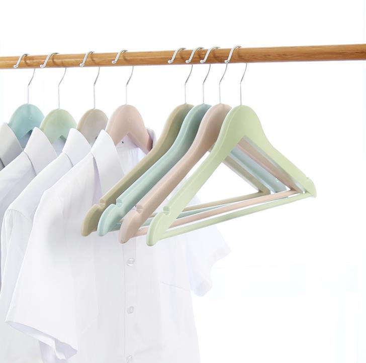 Hanger Manufacturers, Plastic Hangers Manufacturer, Cloth Hangers