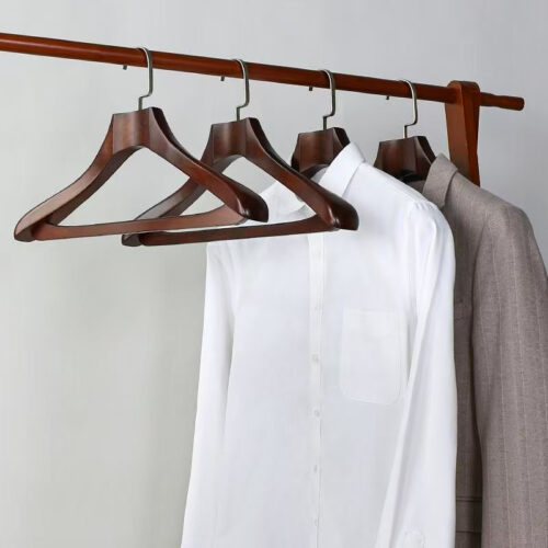 Custom logo hangers for clothing retail brands