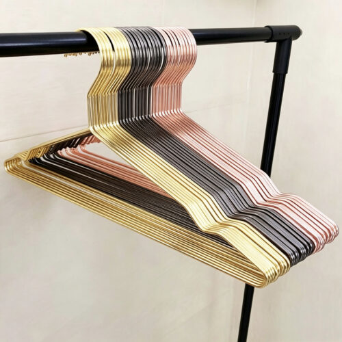 Metal hangers arranged for wholesale orders